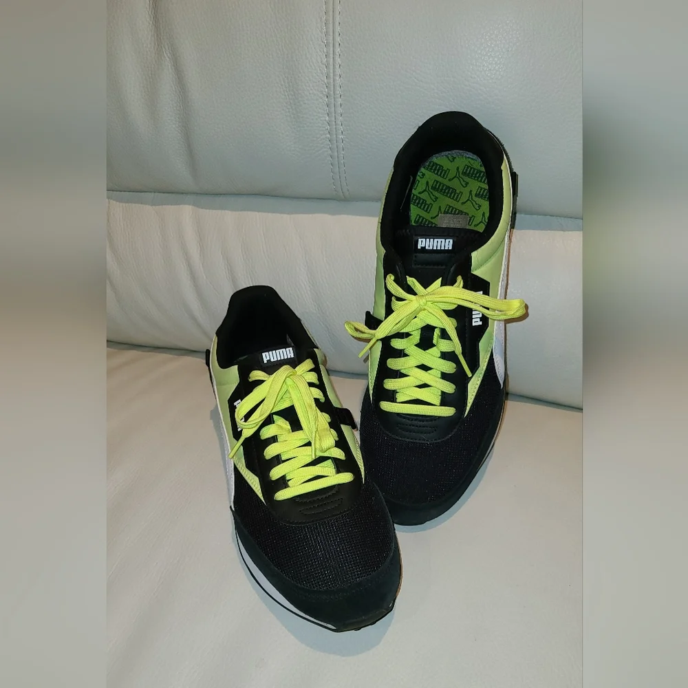 Men's Size 12 Future Rider Play On Men's Sneakers - Picture 3 of 7